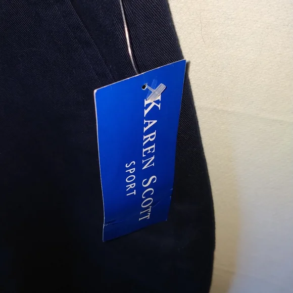 NWT Karen Scott Sport Chino Golf Tennis Shorts Women's 14 Navy Blue Flat Front - Picture 3 of 6